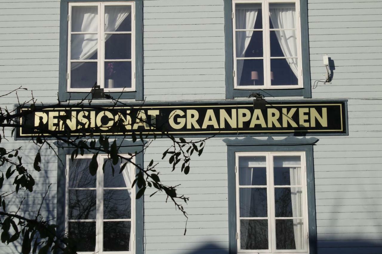 Hotel Pensionat Granparken 노텔리아 외부 사진